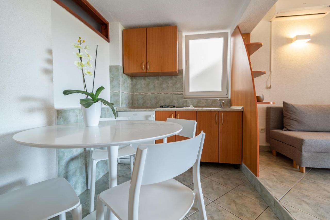 Apartments Tamaris Neum Exterior foto